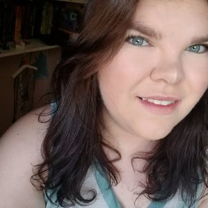 Meet your Posher, Liz